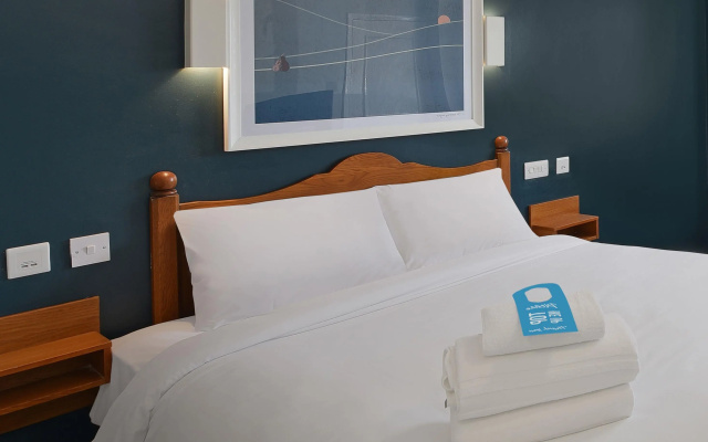 Travelodge Birmingham Sheldon