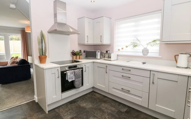 11 Parc Delfryn
