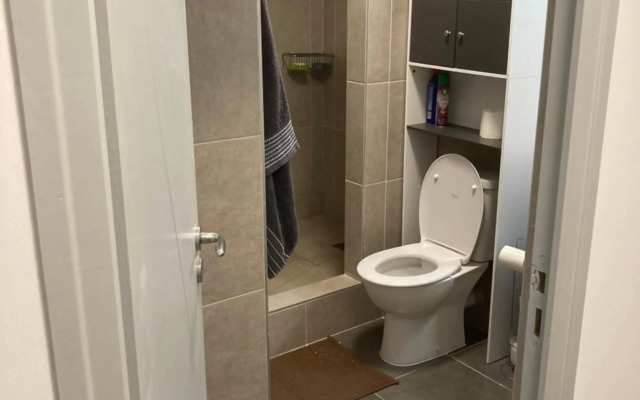 Standing Residence Kumuhei