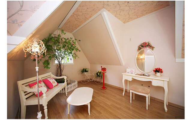 Geoje Chilleseutte Pension