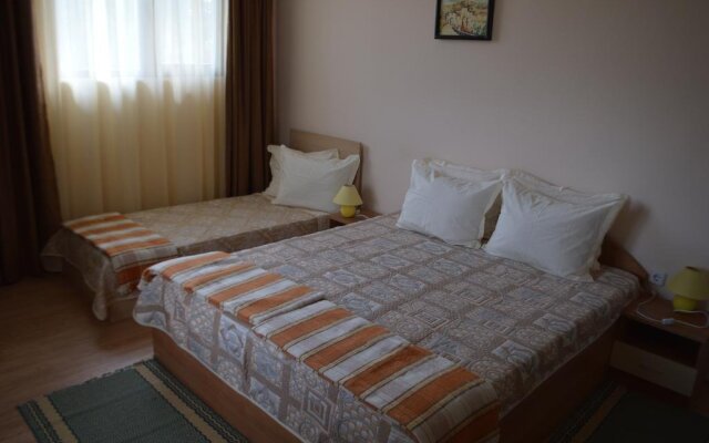 Guest House Meandrite