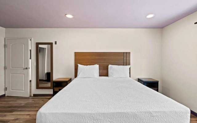 Hyland Inn Long Beach