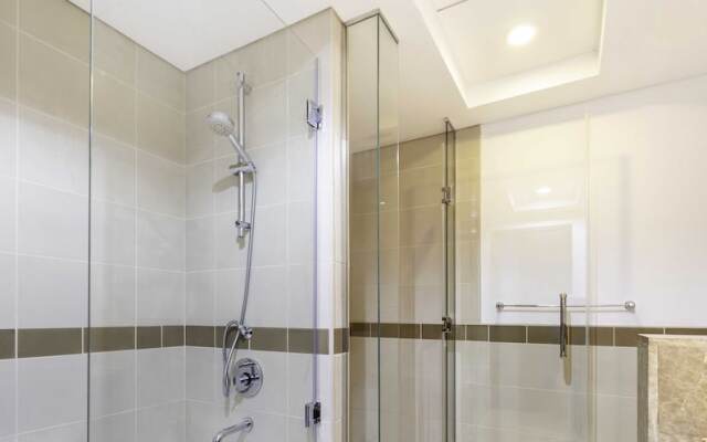 LUX The Burj Khalifa Fountain View Suite