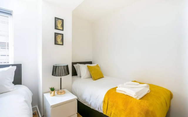 Skyvillion - Tower Point Enfield 2bed Wbalcony