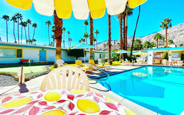 A Place In The Sun - Adults Only