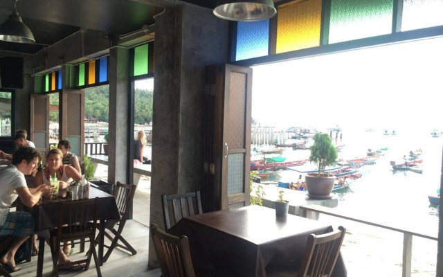 Bro&Sis Place