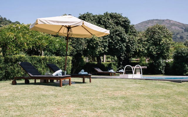 Linden Tree House A and B