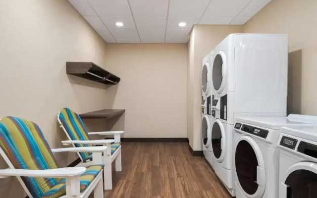 Tru By Hilton Phoenix Midtown