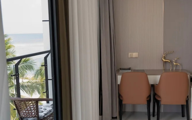 Wings by Hawks Hotels