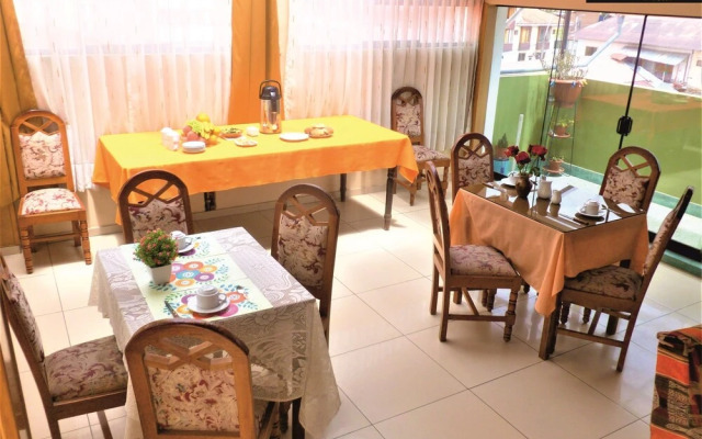 Andrea's Inn Hotel
