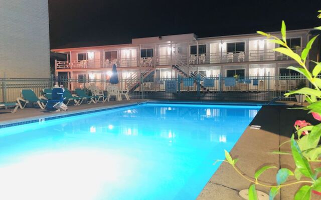 Starlite Motel