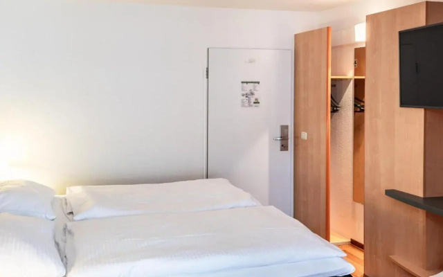 Отель B&B Hotel Aachen-Hbf