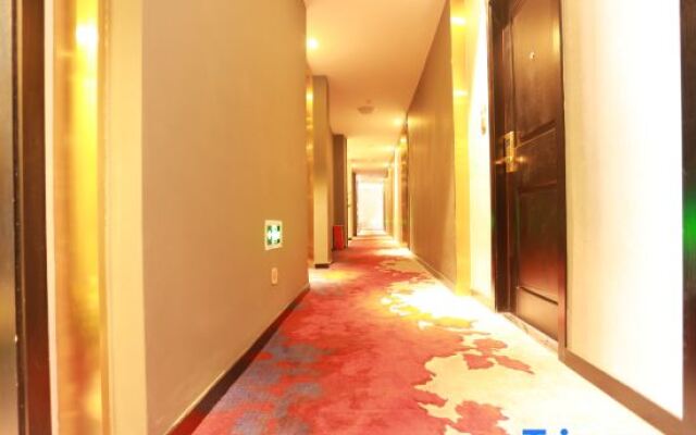 Yujing Saussurea French Style Hotel