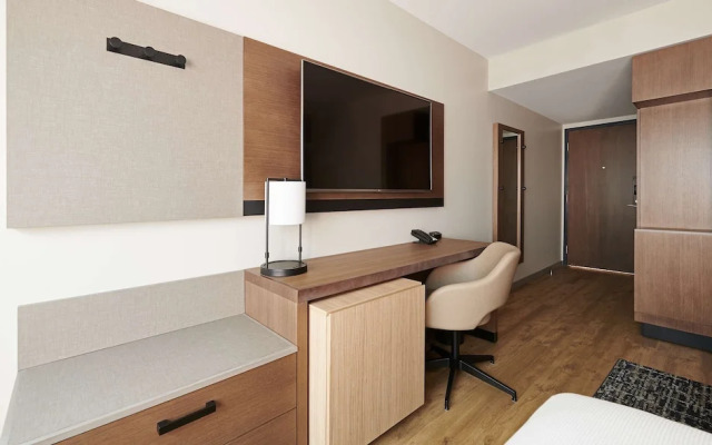 Hyatt Place Asheville Airport