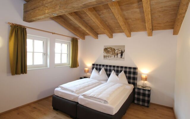 Luxury Chalet in Saalbach-Hinterglemm near Ski Area