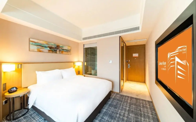 Xence Hotel
