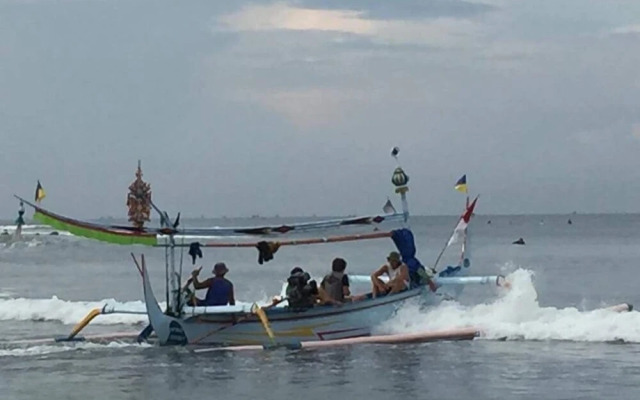 Wide Sands Beach Retreat