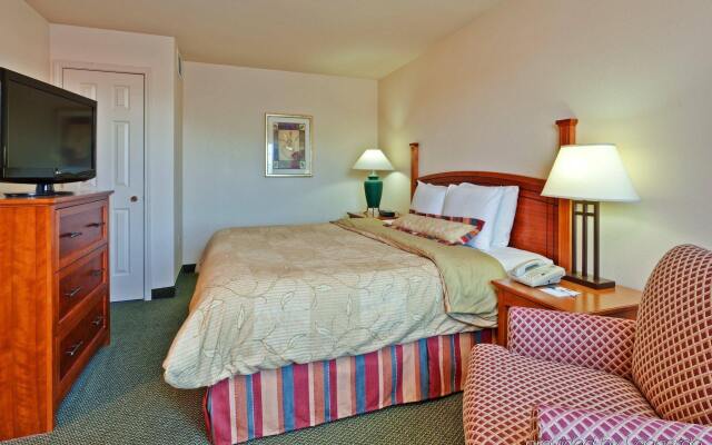 Staybridge Suites Chicago - Glenview by IHG