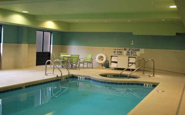 Holiday Inn Express Hotel & Suites Hardeeville - Hilton Head