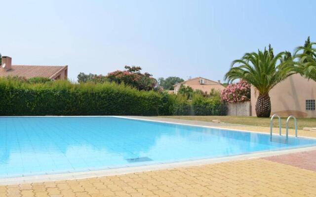 Appartement Saint-Cyprien, 2 pièces, 4 personnes - FR-1-225D-227