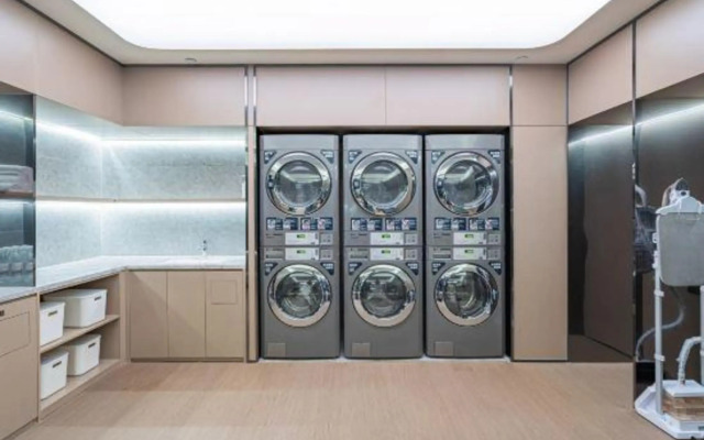 Starway Hotel (Changji Dongfang Plaza)