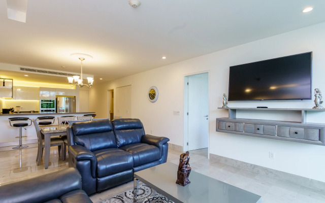 Aldea Thai Brisa De Mar