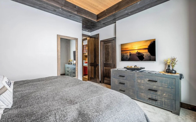 Opulence At Big White