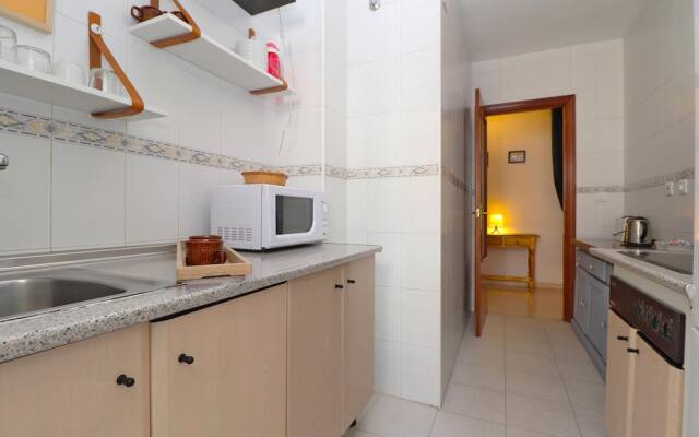 Del parque flats victoria trini