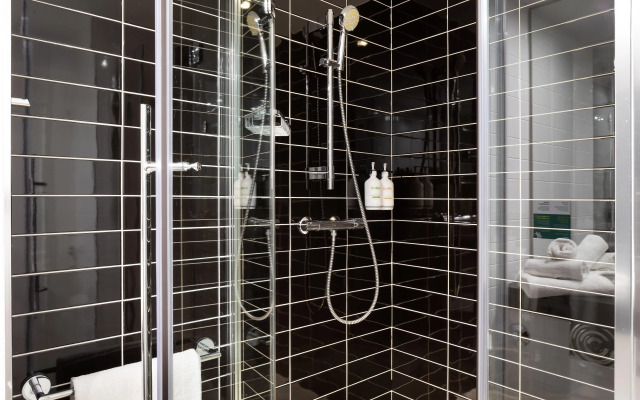 Holiday Inn Express Marseille Airport by IHG