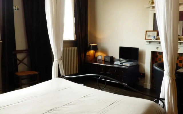 Lady Jane Bed & Breakfast