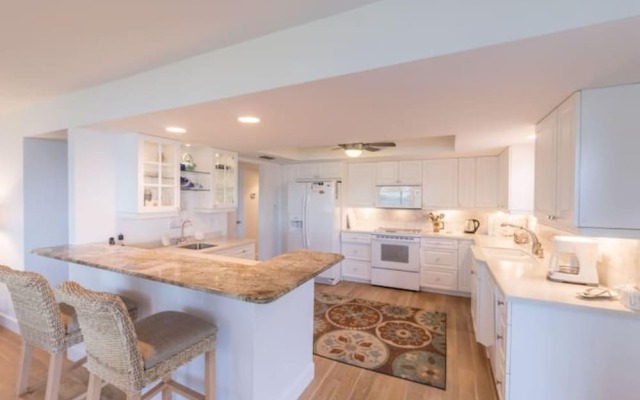 Captiva Shores 1B