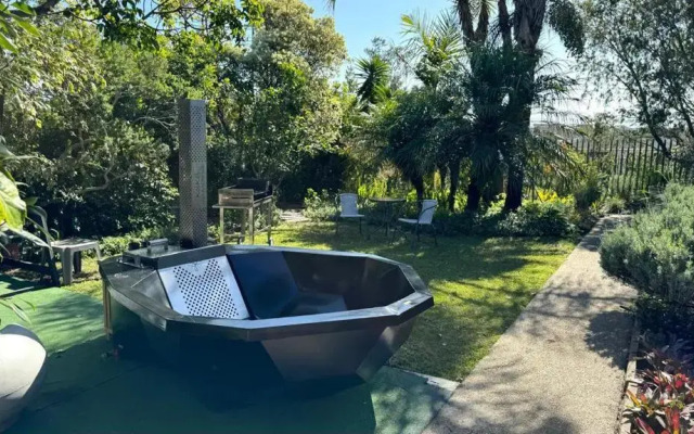 Plett57 - Self Catering - Room No2