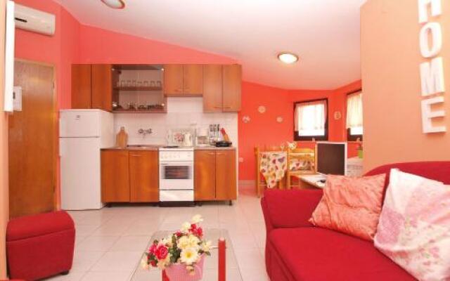 Apartments Vesna 1236