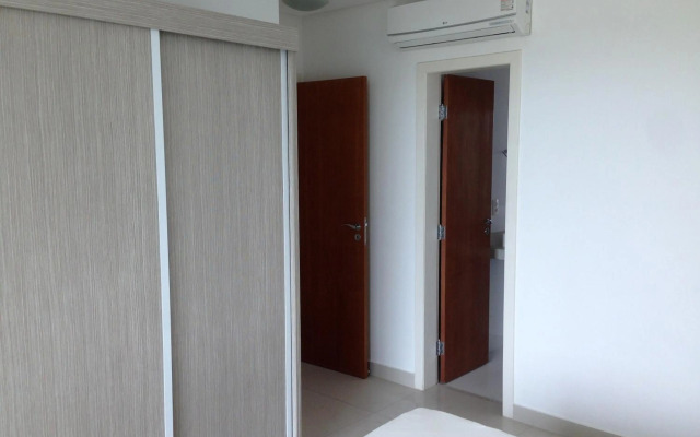 Cobertura Duplex em Condomínio de Alto Luxo - 402