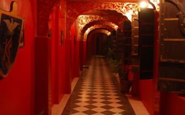 Hotel Bhairon Vilas