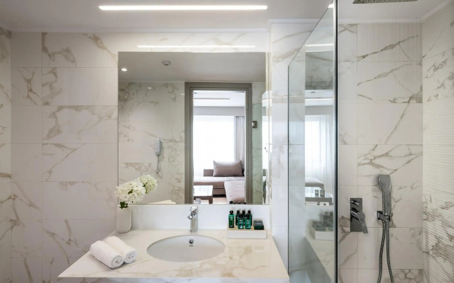 Porto Platanias Beach - Luxury Selection