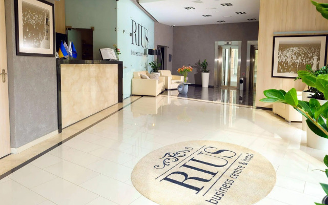 Rius Hotel Lviv