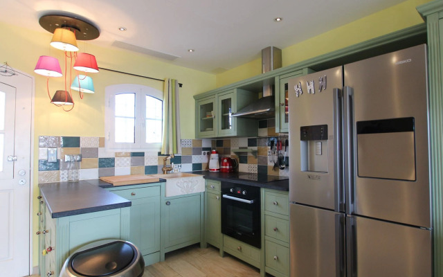 Lovely Holiday Home in Port Grimaud With Terrace