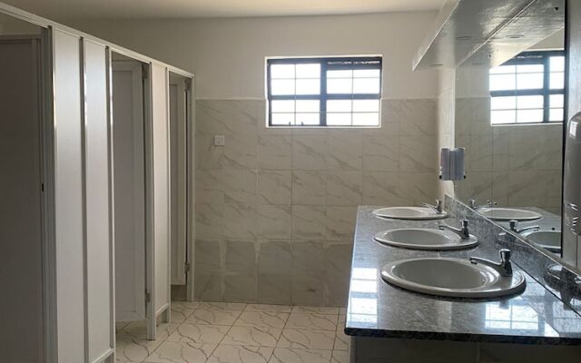 Comfort E Suites