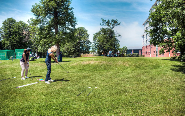 Clarion Aparthotel Toulouse Le Parc de l’Escale