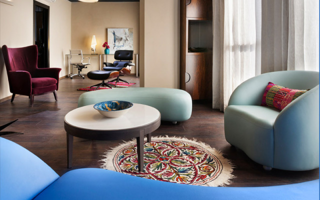 Play Seaport Suite Hotel Tlv