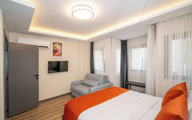 Отель Robin Hotel