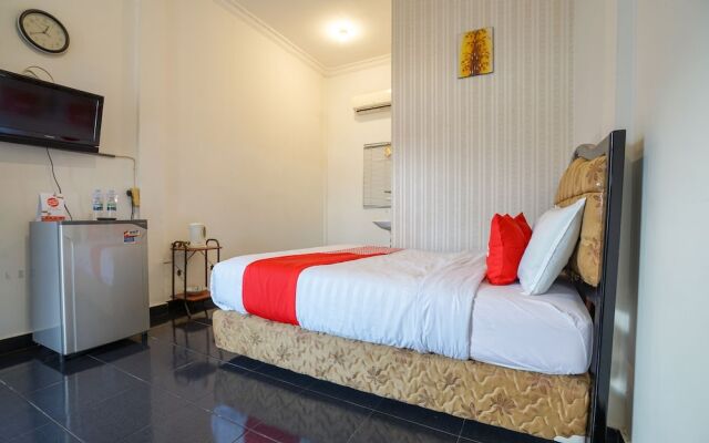 OYO 2036 Afifah Homestay Syariah