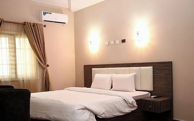 Mo-House Hotels and Events Centre