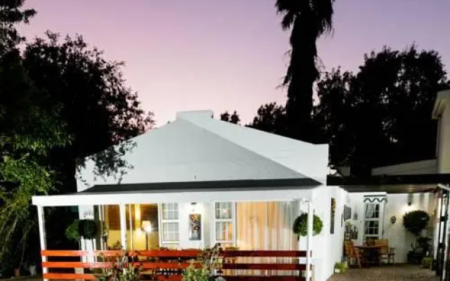 Le Rouxs Guest House