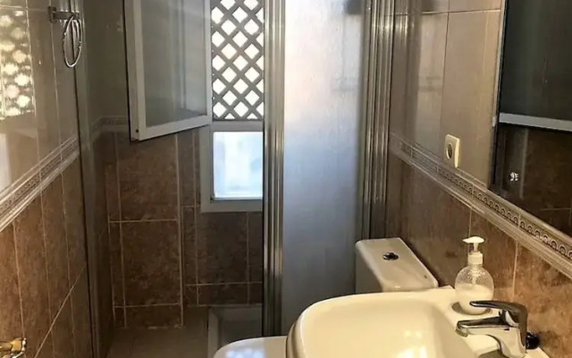 Apartment 10 Minutes Walk From Puerto Banús