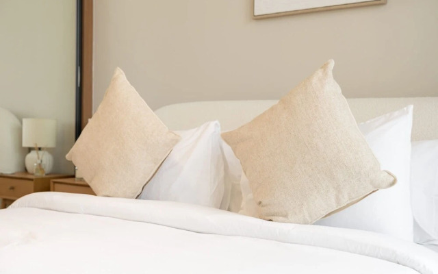 Ravishing 1 Bedroom in Binghatti Amber