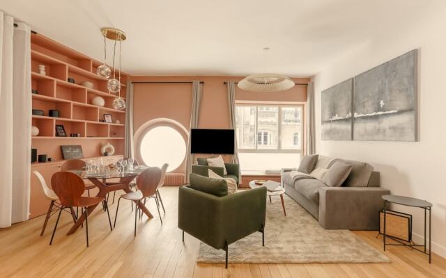 New Modern 2 Bedrooms In Louvre Palais Royal