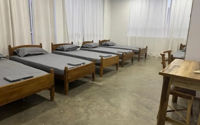 Colombo Mount Hostel