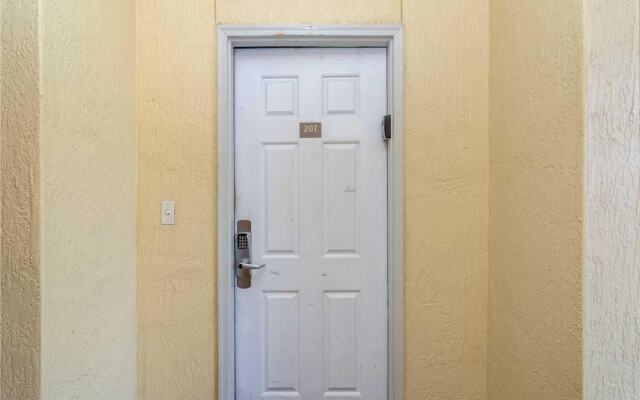 Treasure Island 207 - Two Bedroom Condo